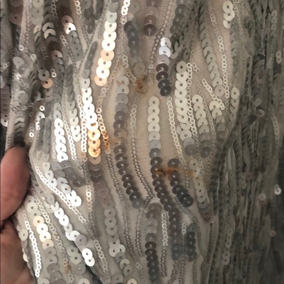 Silver sequin gown - Picture 4 of 7